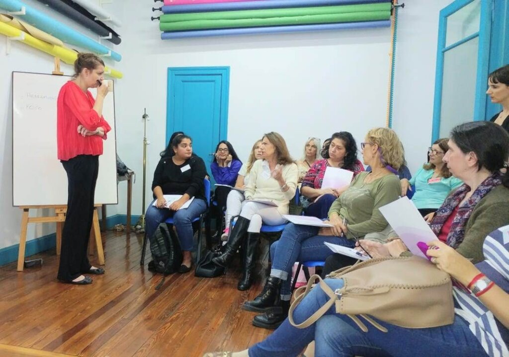 Help 300 Women 40+ Return to Work in Argentina