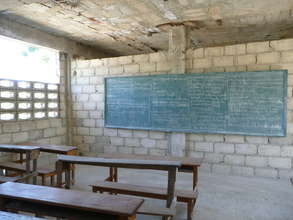 Ecole Baptiste - Classroom