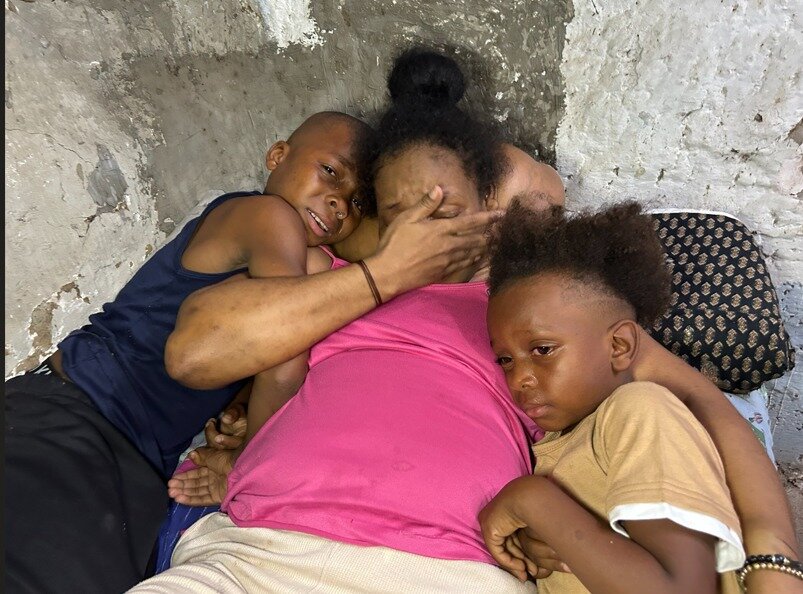 A DIGNIFIED HOME AND SUPPORT  FOR JHOANAS FAMILY