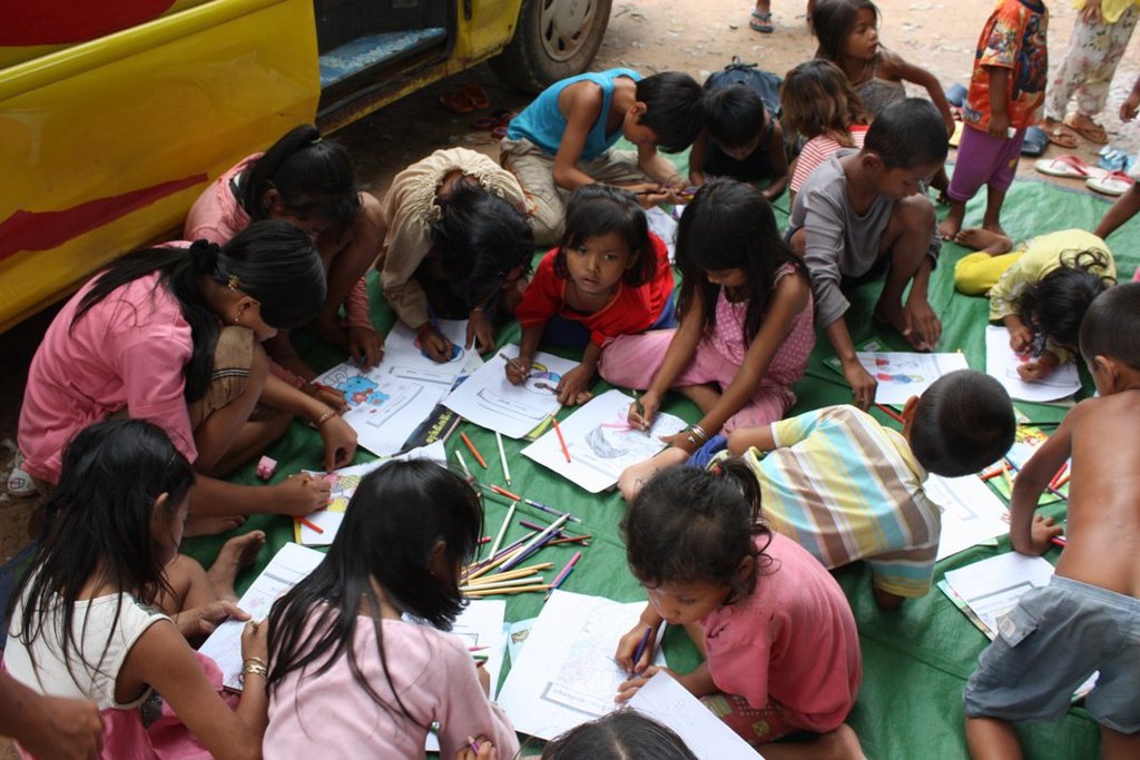 New Mobile Library for Street Children in Cambodia