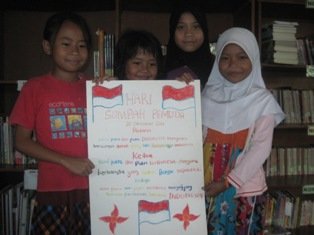 Inspire a love of reading for Indonesian children