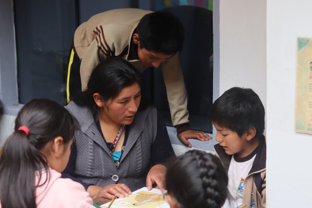 Help CASA KUSKA Hire a New Teacher!