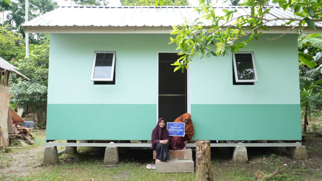 Temporary Homes for Indonesia Flood Survivors
