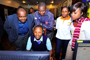 Blind student demonstrates using a computer