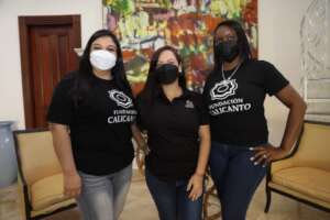 Ana, Genesis and Eldemira celebrate the program