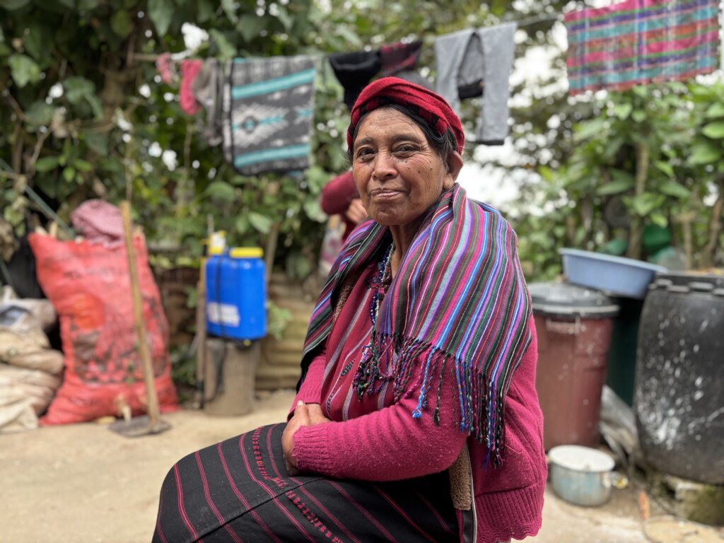 Help 800 Guatemalan women facing violence at home