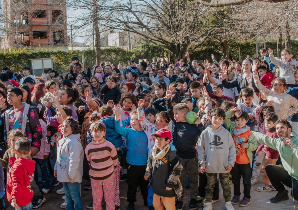 Empower 200 Families in Argentina