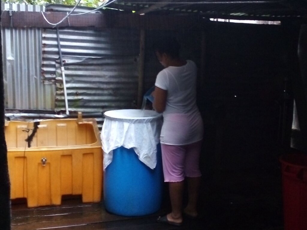 Water Filters for Colombian Earthquake Survivors