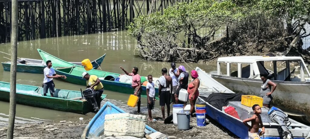 Water Filters for Colombian Earthquake Survivors