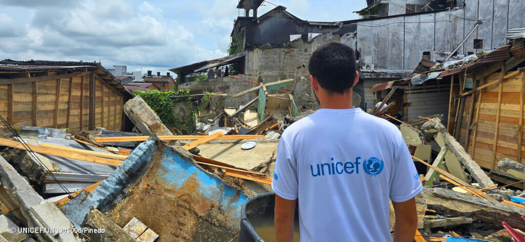 Support UNICEF's Response in Colombia