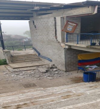 Keep Earthquake-Hit Students Learning in Colombia