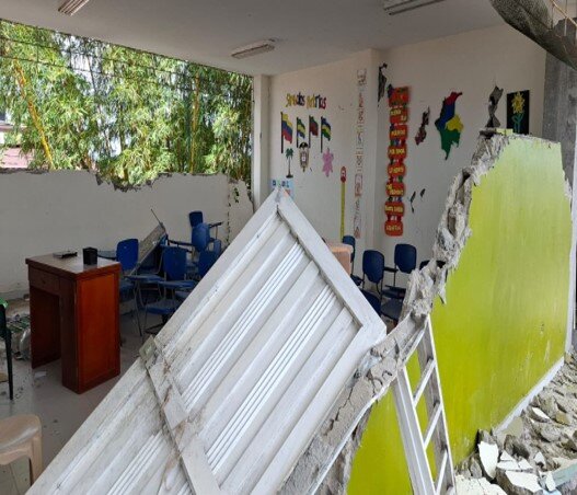 Keep Earthquake-Hit Students Learning in Colombia