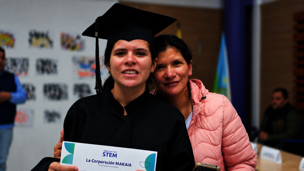 Keep Earthquake-Hit Students Learning in Colombia