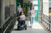 Help wheelchair users easily navigate Seoul subway