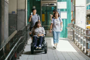 Help wheelchair users easily navigate Seoul subway