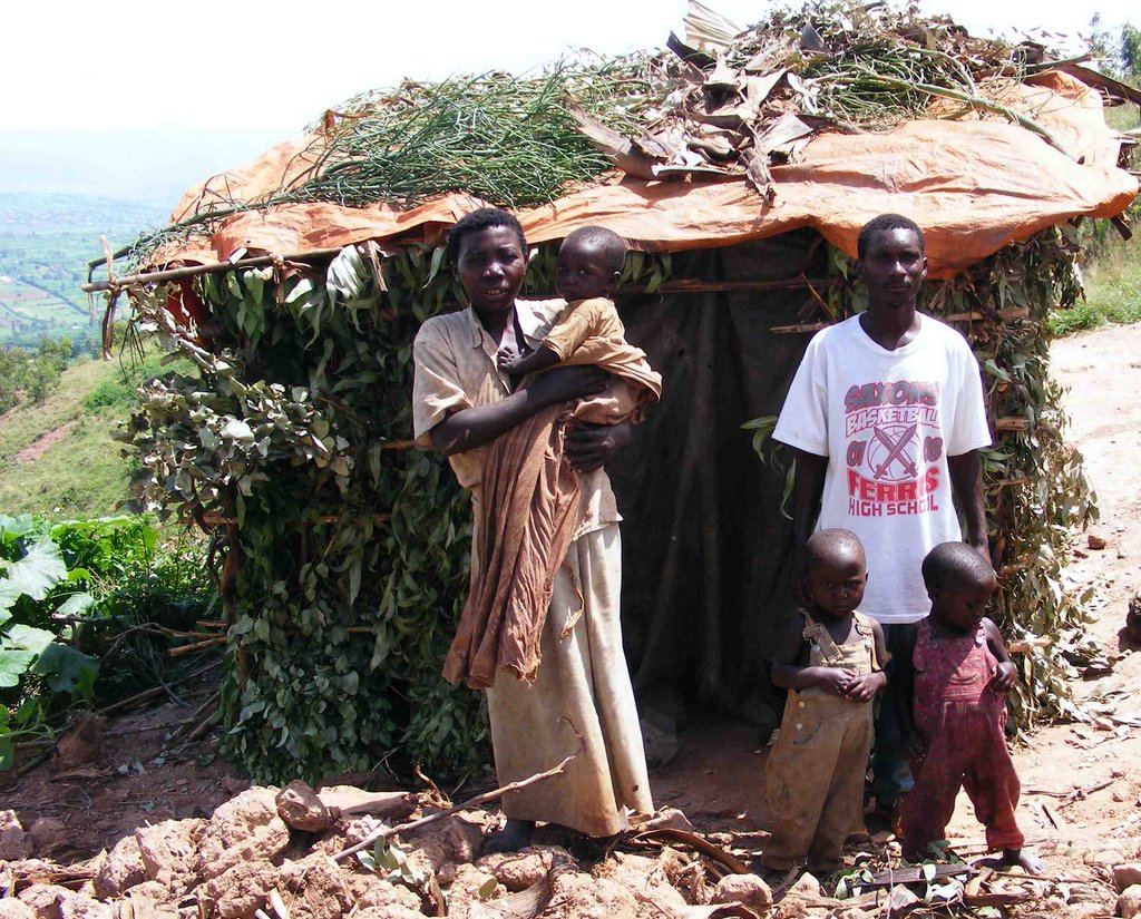 Build homes for an impoverished Rwandan community