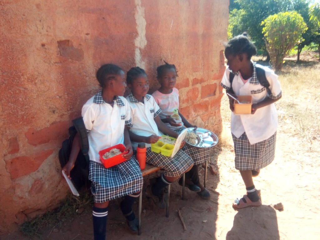 Supporting Learning Through a Meal