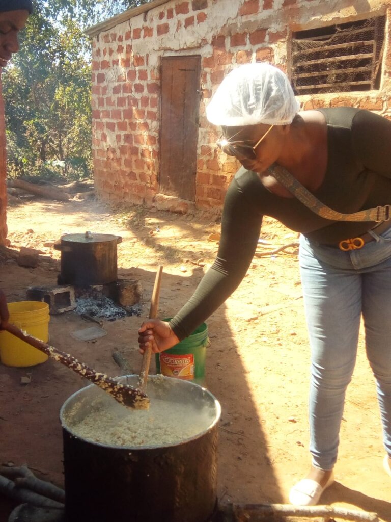 Supporting Learning Through a Meal