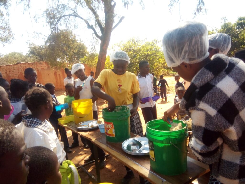 Supporting Learning Through a Meal