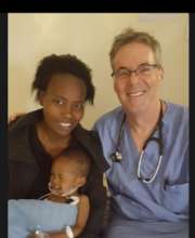 Mom, Surgeon, and patient