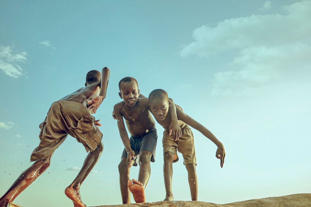 Sponsor Schooling for 520 Out-of-School Children