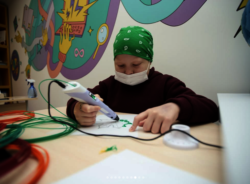 School of Superheroes - Education in Hospitals