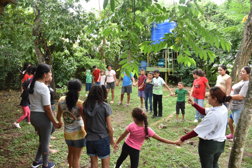 Send 4000 Rural Kids to Panama's Biggest Eco-Fest