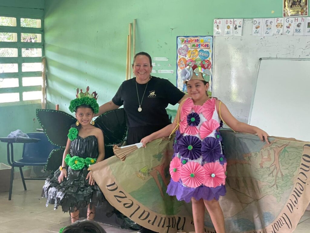 Send 4000 Rural Kids to Panama's Biggest Eco-Fest