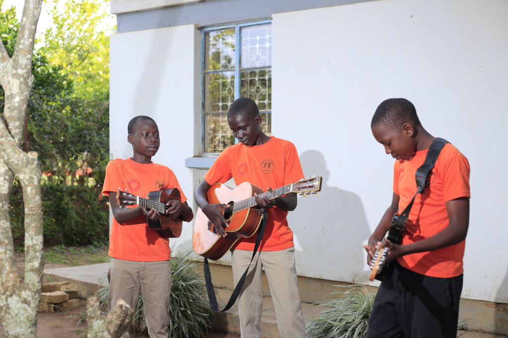 Music Instrument Repair & Maintenance Workshop