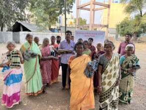 donate winter blankets to leprosy people