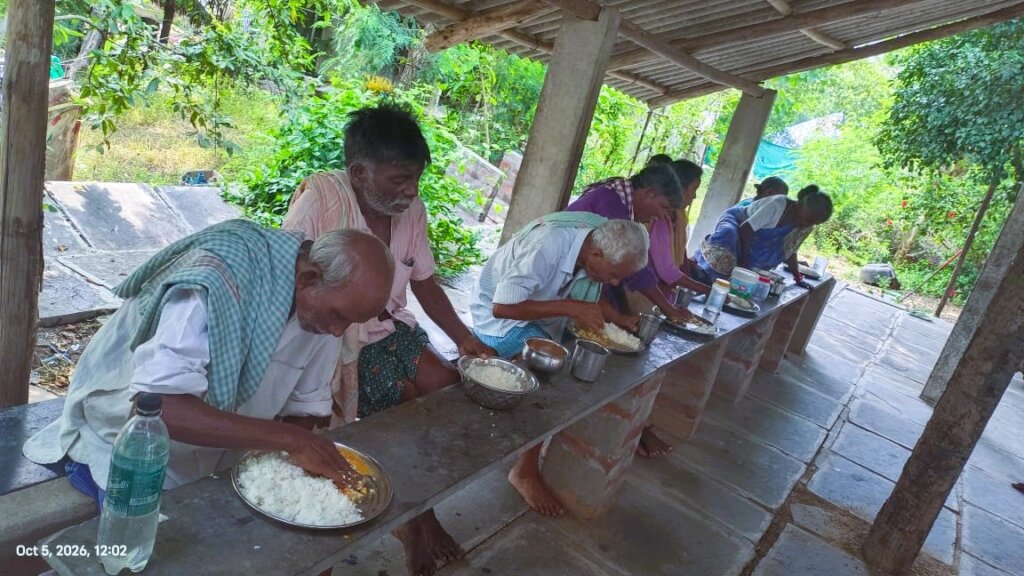 Daily Hot Meals & Dignity for 40 Elderly in India