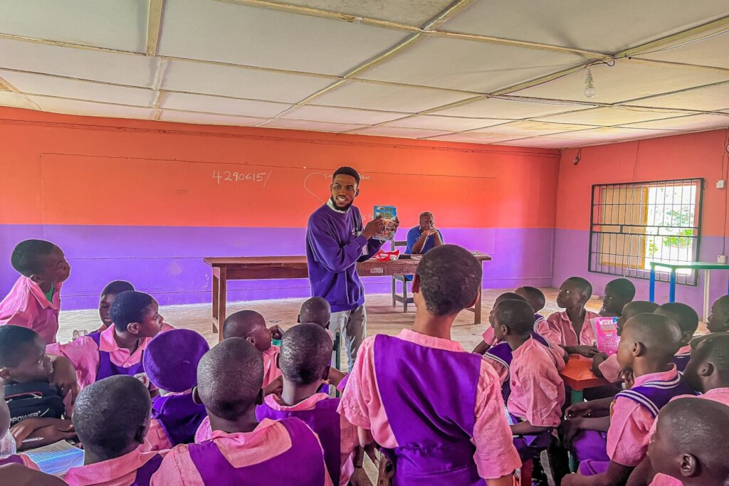 GreenGuardians: Raising Africa's Young Changemaker