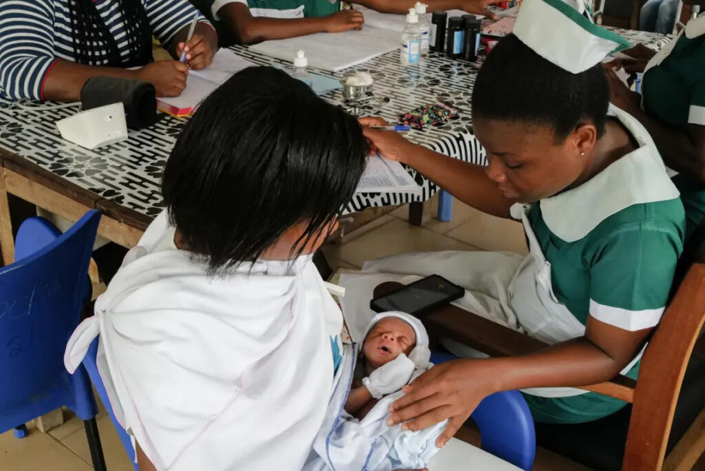 Help 300 Mothers Prevent Anemia in Ghana