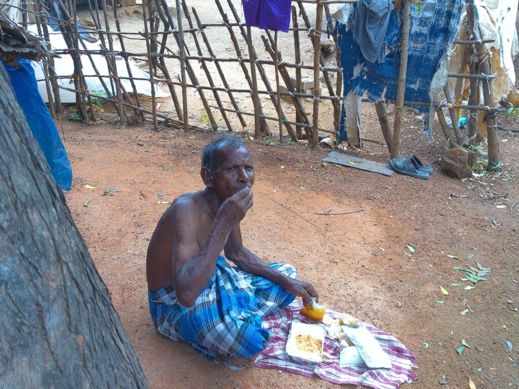 Sponsor 700 Meals a Week to homeless- INDIA