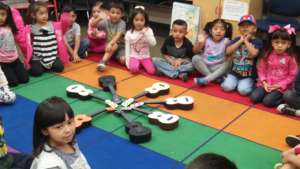 Charlie's class makes a ukulele daisy