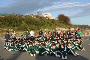 Second graders and volunteers