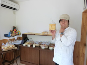 Baker Kiichi SHOJIGAMI (Huck's House, Iwate Pref.)