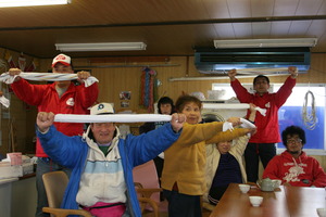 Residents practice their stretching with AAR