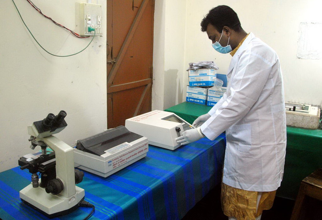 Help Treat 1,200 Poor Diabetes in Bangladesh