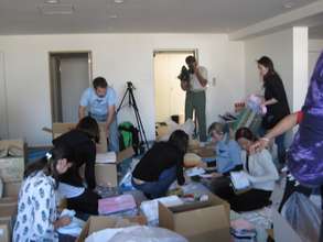 Sorting supply items