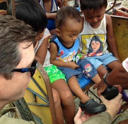 KIDS/Fashion Delivers -Essentials for Kids in Need