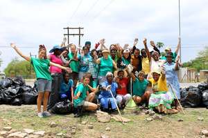 Cleaning the Oaks Village Project !