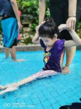 Hydrotherapy session