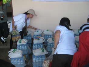 Food rations for displaced families