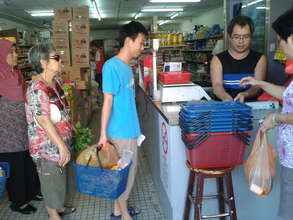 YAP trainees buying groceries