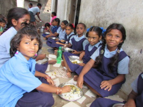 lunch in the school