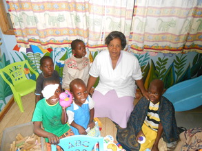 Patients with the play lady