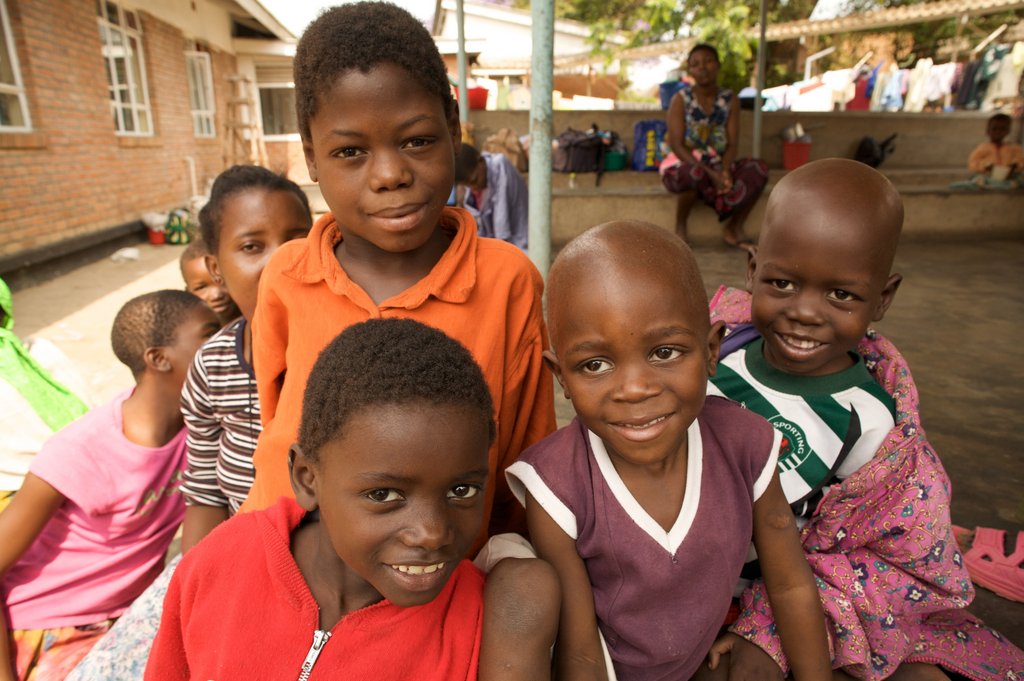 Improve cancer care for 250 children in Malawi