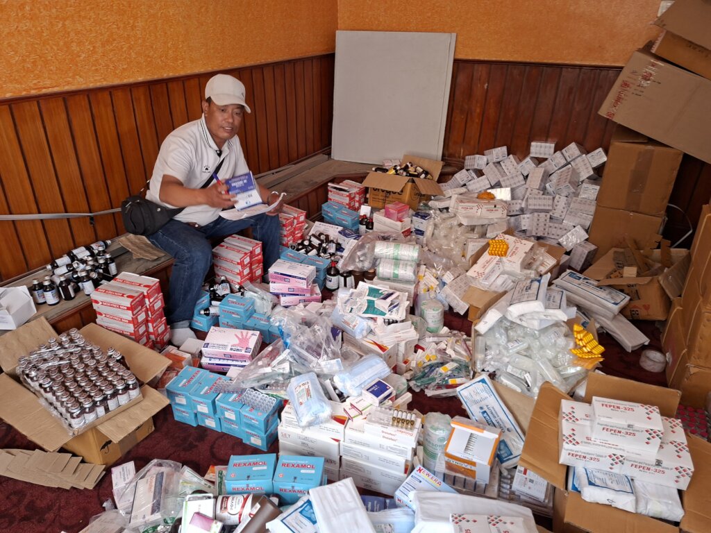 Sorting of medicines and medical equipment
