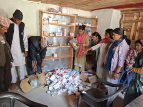 Training of health workers on dispensing medicine